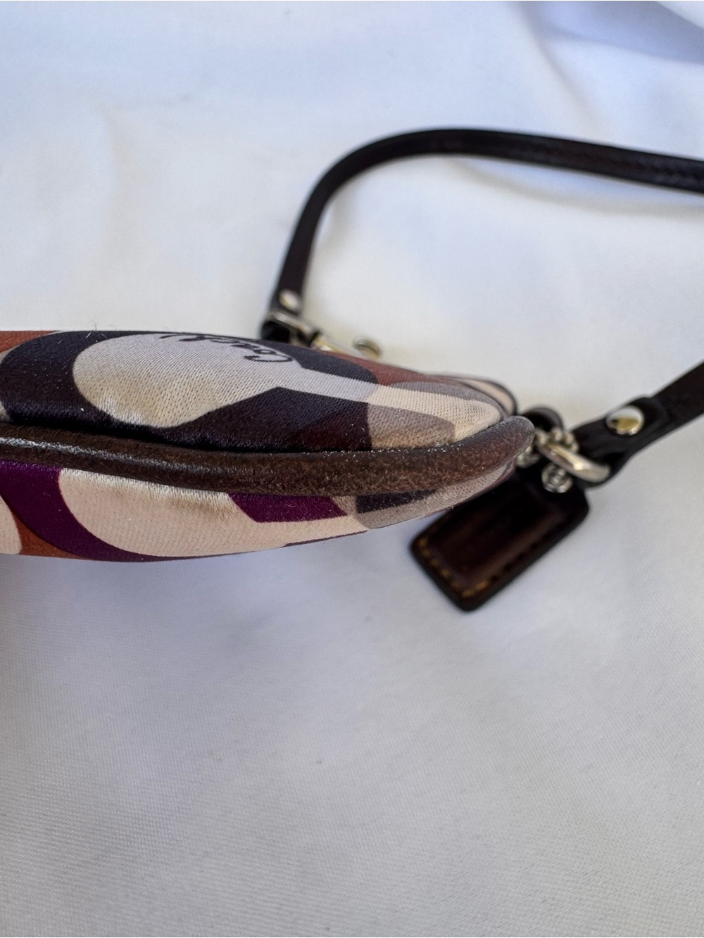 Coach Multicolor Signature Circle Wristlet - Brown, Purple, Orange, Cream - Picture 3 of 6